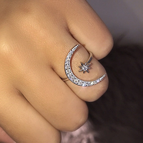 Moon & Star Dazzling Open Finger Ring